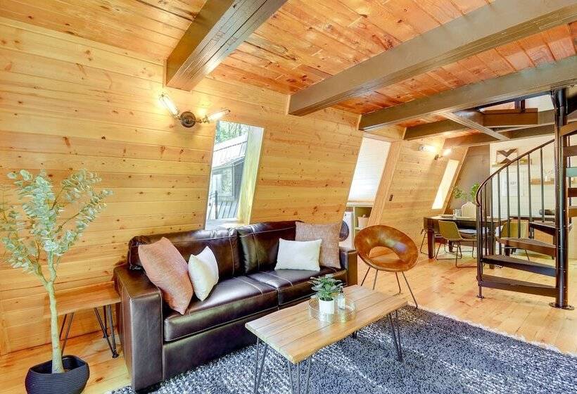 Near Prescott Nat L Forest:  The Hygge Hideaway