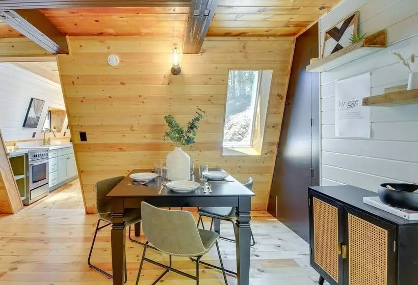 Near Prescott Nat L Forest:  The Hygge Hideaway