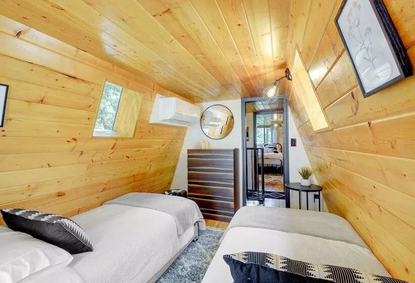 Near Prescott Nat L Forest:  The Hygge Hideaway