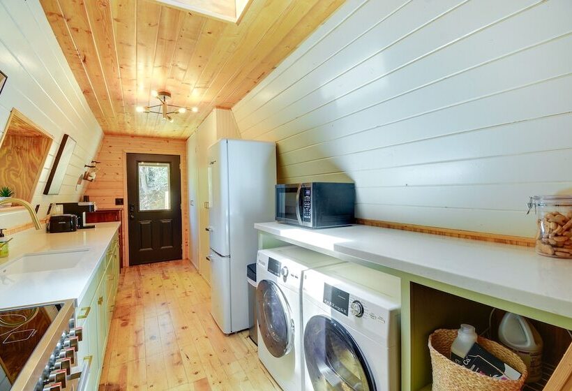 Near Prescott Nat L Forest:  The Hygge Hideaway