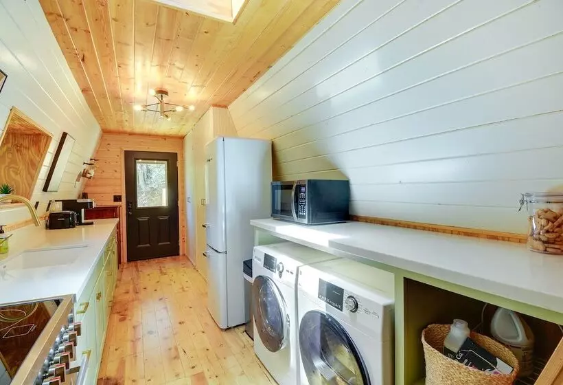 Near Prescott Nat L Forest:  The Hygge Hideaway