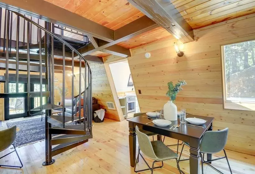 Near Prescott Nat L Forest:  The Hygge Hideaway