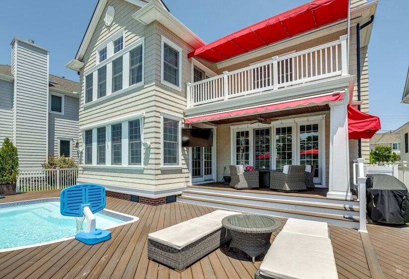 Waterfront Ocean City Escape W/ Large Deck, Pool!
