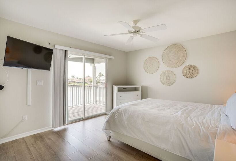 Waterfront Retreat W/ Pool On Caloosahatchee River