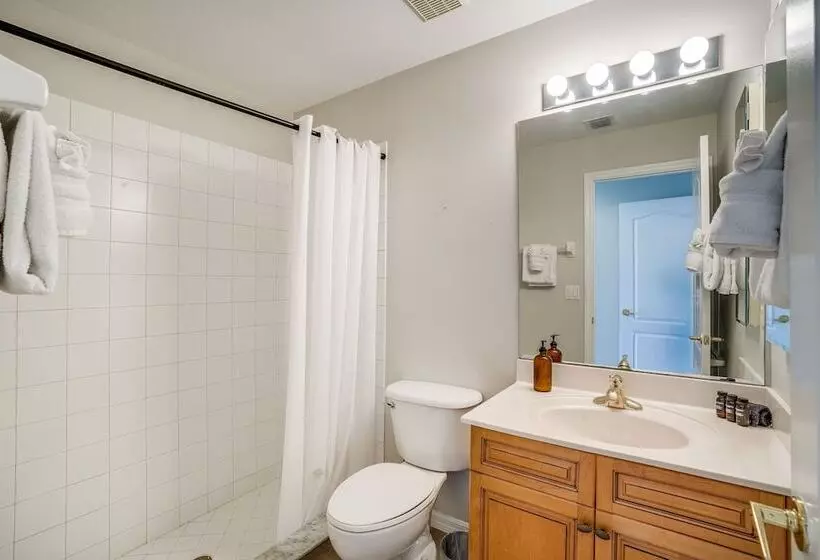 Waterfront Retreat W/ Pool On Caloosahatchee River