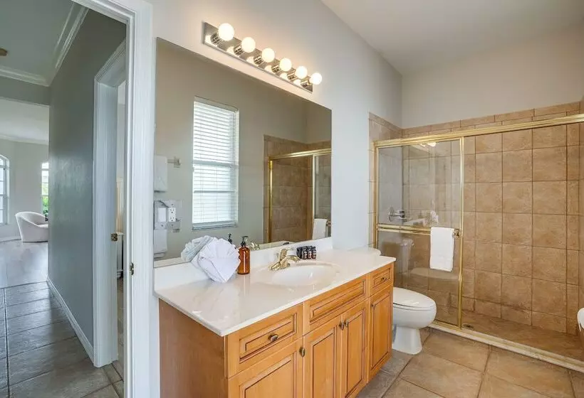 Waterfront Retreat W/ Pool On Caloosahatchee River