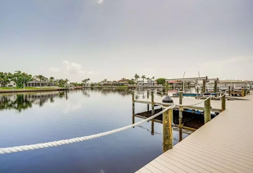 Waterfront Retreat W/ Pool On Caloosahatchee River