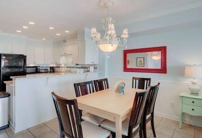11d Mariners Walk By Avantstay Oceanfront Living Amazing Views! Communal Pool