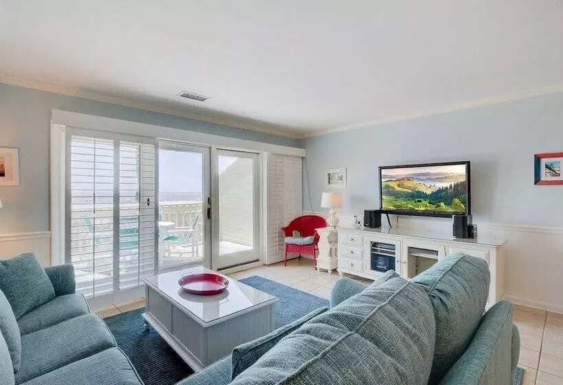 11d Mariners Walk By Avantstay Oceanfront Living Amazing Views! Communal Pool