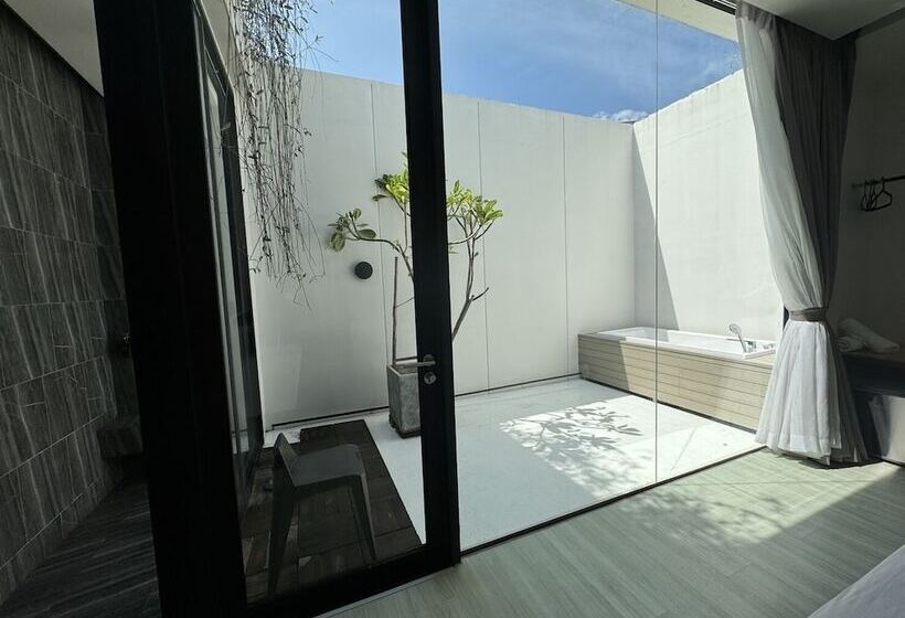 ユースホステル Innlux Phuket