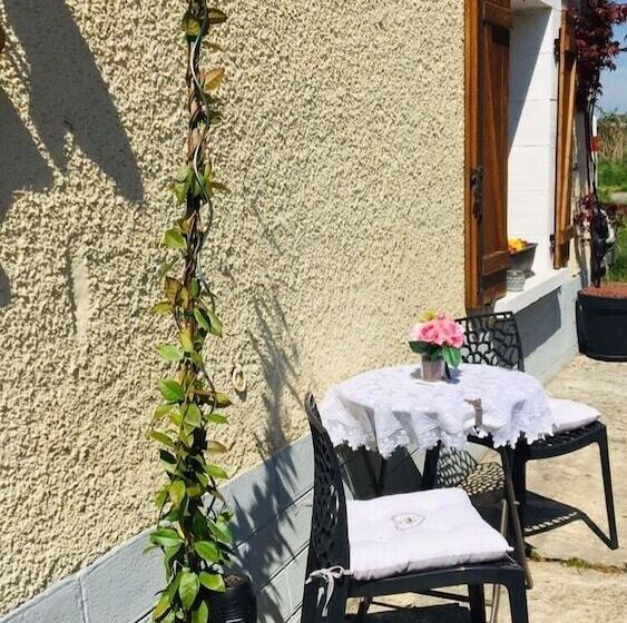 مبيت وإفطار 2 Rue Des Sources Fraiches