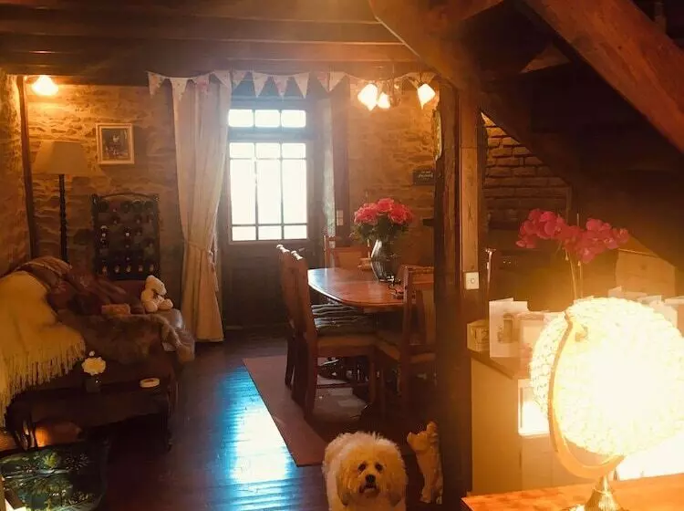 Aamiaismajoitus (B&B) 2 Rue Des Sources Fraiches