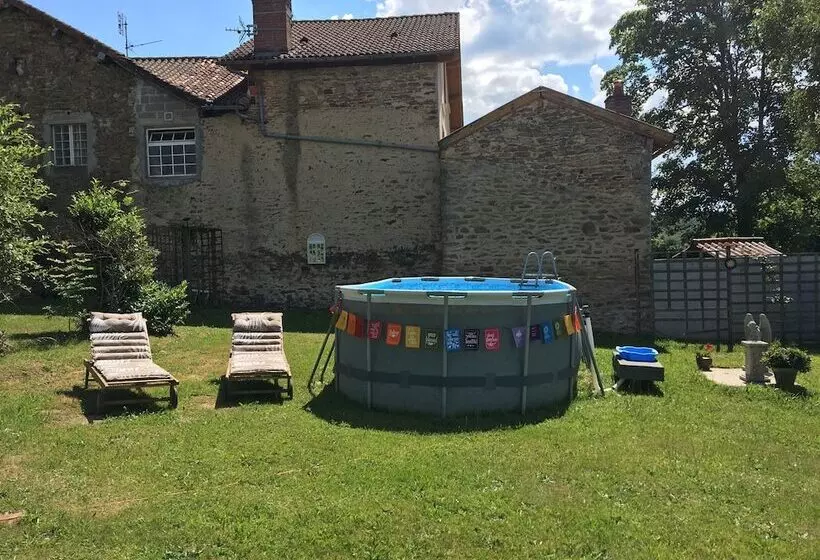 Aamiaismajoitus (B&B) 2 Rue Des Sources Fraiches