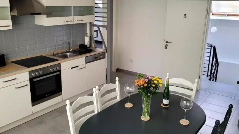 Aamiaismajoitus (B&B) Moselvilla No 7