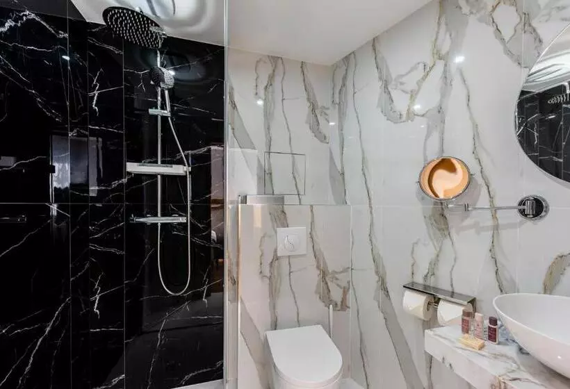 Brit Hotel Privilège Paris Rosny Sous Bois