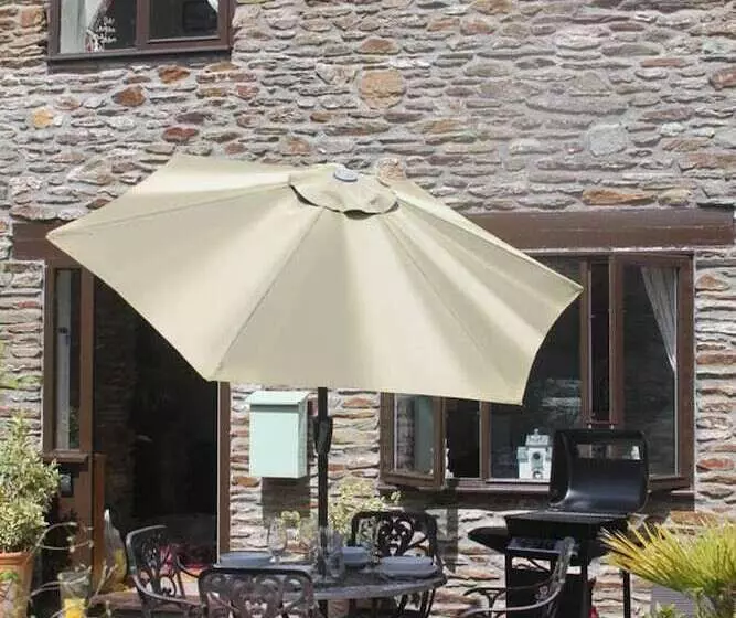 Charming 2 Bed Cottage In Modbury