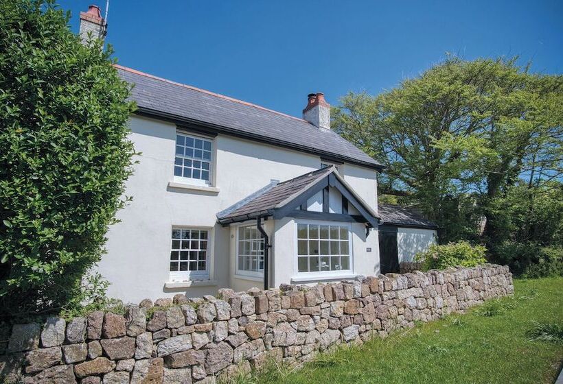 Dollars Cottage   4 Bed   Llangennith