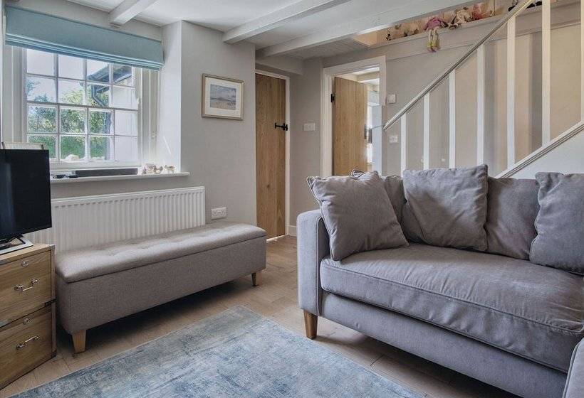 Dollars Cottage   4 Bed   Llangennith