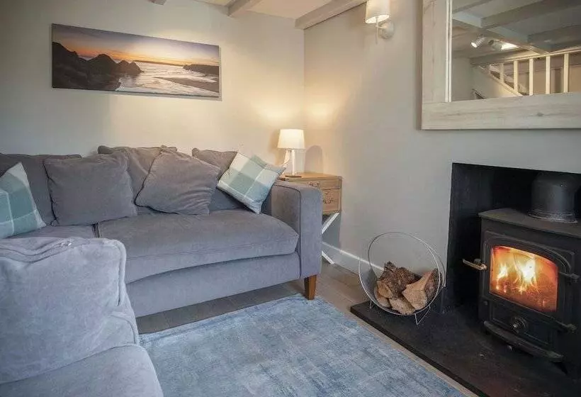 Dollars Cottage   4 Bed   Llangennith