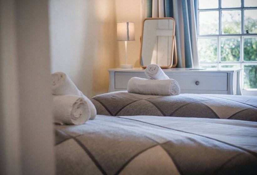 Dollars Cottage   4 Bed   Llangennith