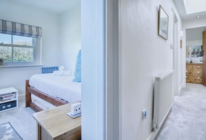 Dollars Cottage   4 Bed   Llangennith