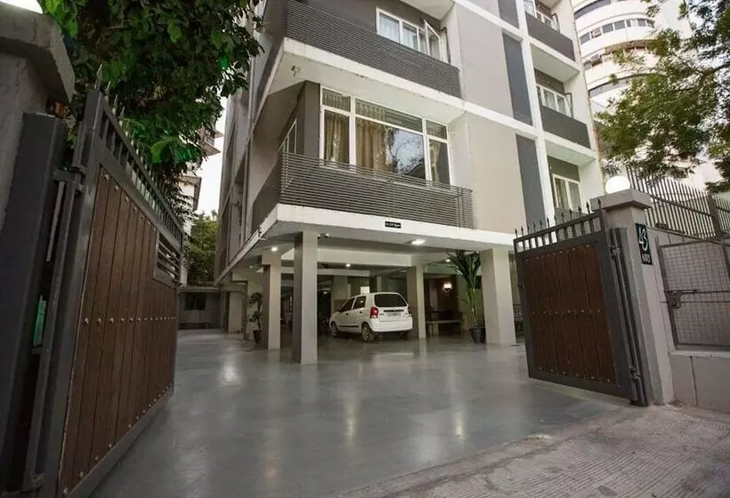 Hotelli 10blossoms Signature Service Apartment
