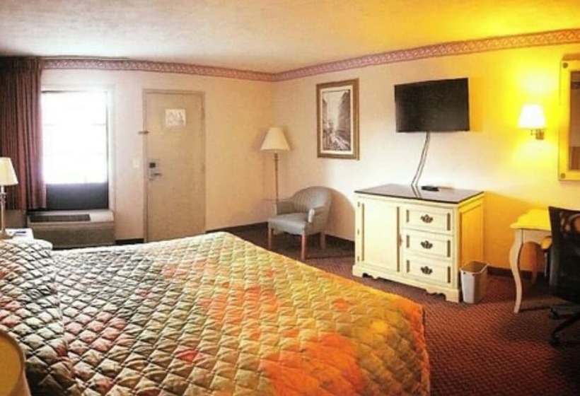 ホテル Budget Inn New Harrisburg Cumberland
