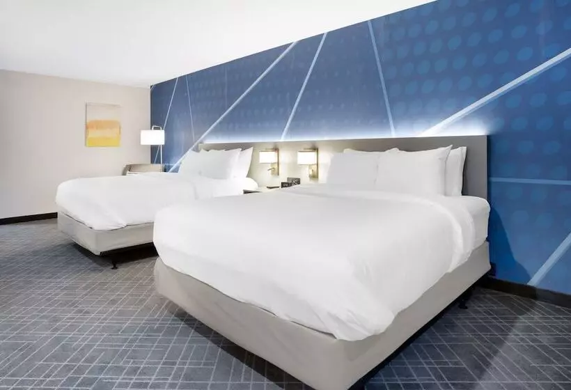 Hotelli Comfort Inn & Suites Us 60