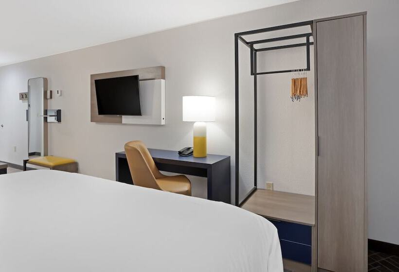 ホテル Comfort Inn & Suites Us 60