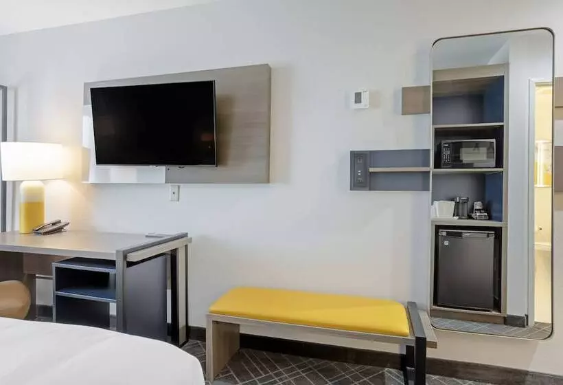 Hotelli Comfort Inn & Suites Us 60