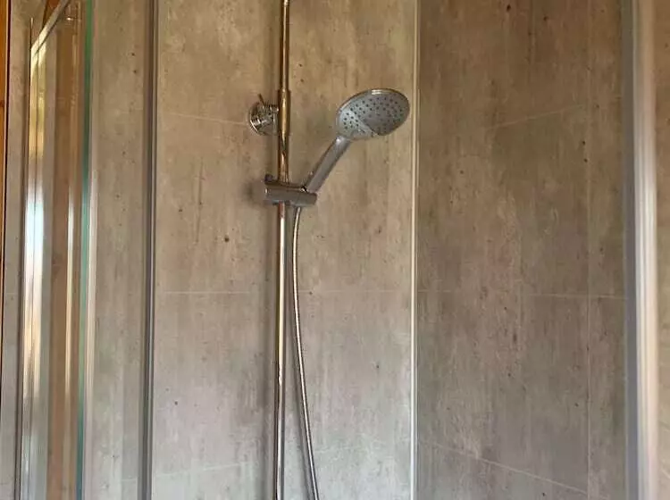 ホテル Immaculate 3 Bed Lodge In Hawick