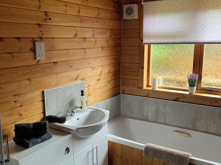 ホテル Immaculate 3 Bed Lodge In Hawick