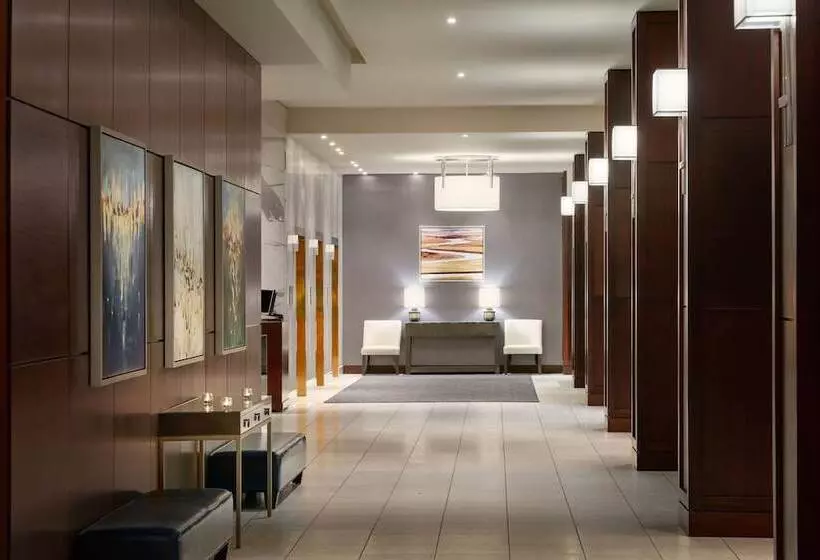 ホテル The Fairmont Winnipeg Gold Experience