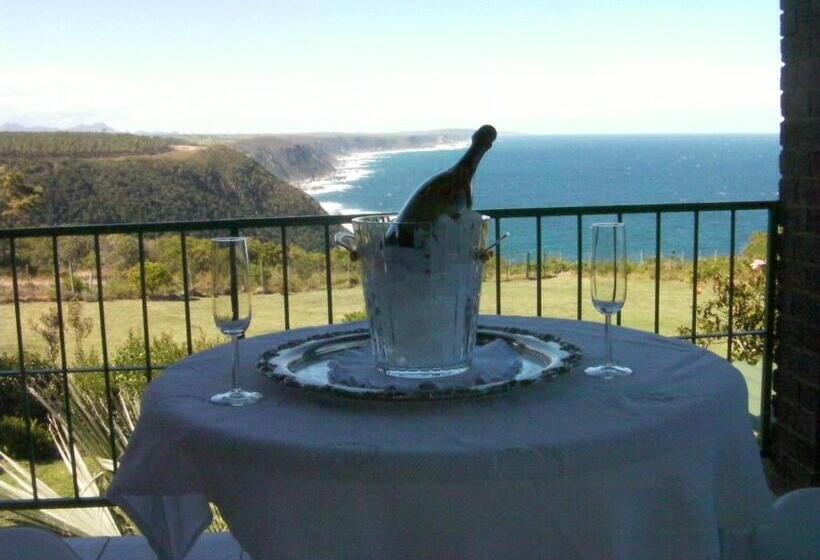 فندق Tsitsikamma On Sea Resort