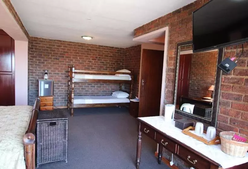 Hotelli Tsitsikamma On Sea Resort