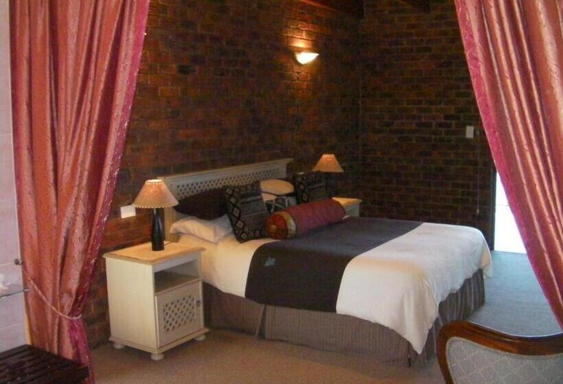 فندق Tsitsikamma On Sea Resort