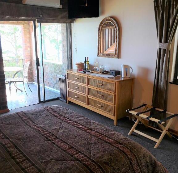 فندق Tsitsikamma On Sea Resort