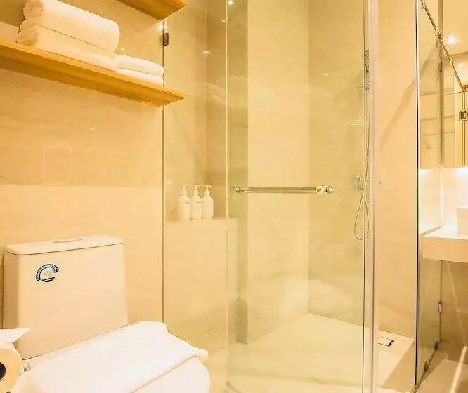 ホテル Wisma Ratchaburi