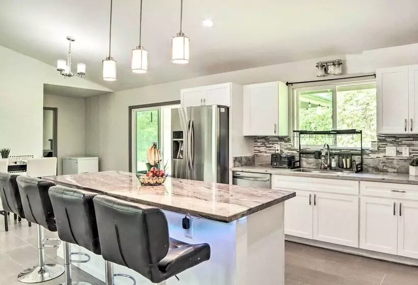 Luxury Hawaii Getaway: Close To Beach & Ocean