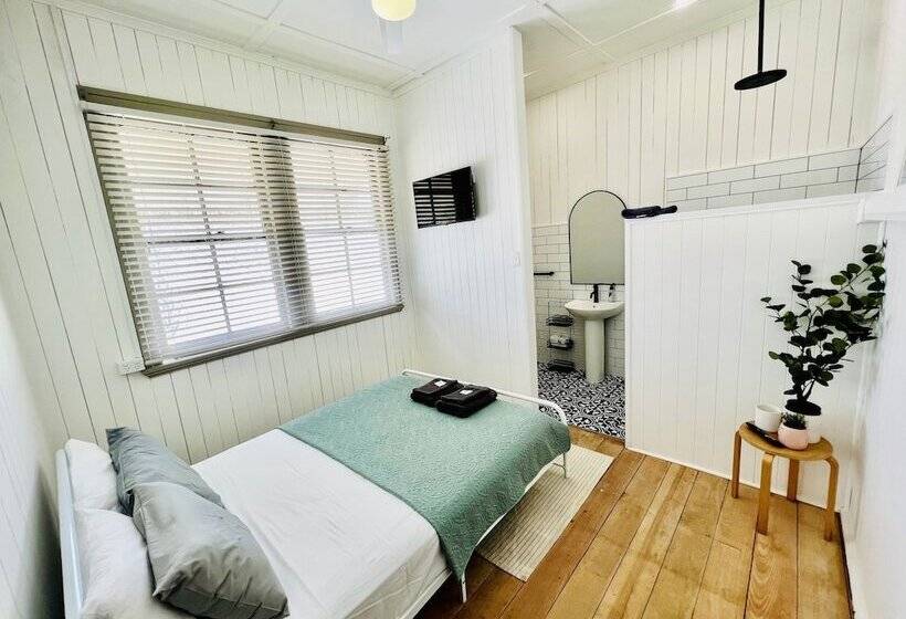 汽车旅馆 The Stanley Hotel Kilcoy