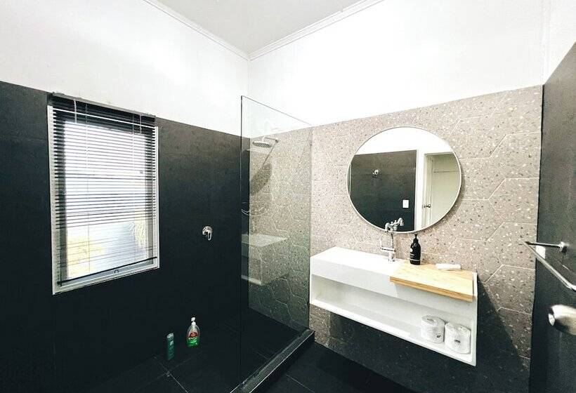 汽车旅馆 The Stanley Hotel Kilcoy