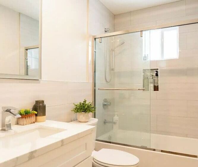 بنسيون 67 Alta Vista Way