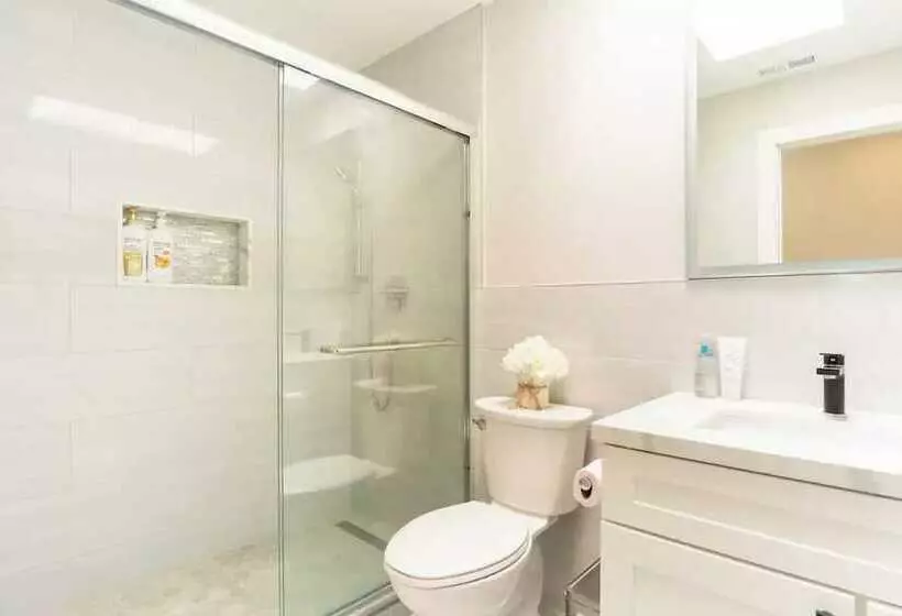 Majatalo 67 Alta Vista Way