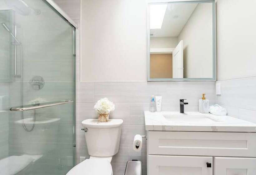 بنسيون 67 Alta Vista Way