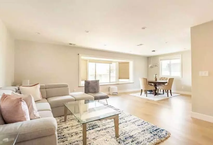 Majatalo 67 Alta Vista Way