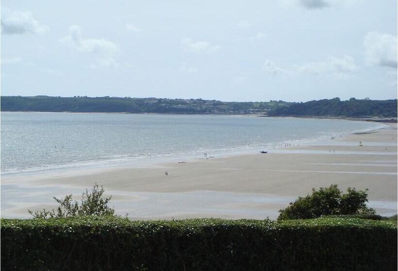 膳宿费 The Manian