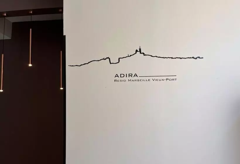 اقامتگاه Adira Résid Marseille Vieux Port