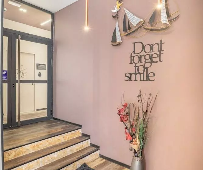 اقامتگاه Adira Résid Marseille Vieux Port