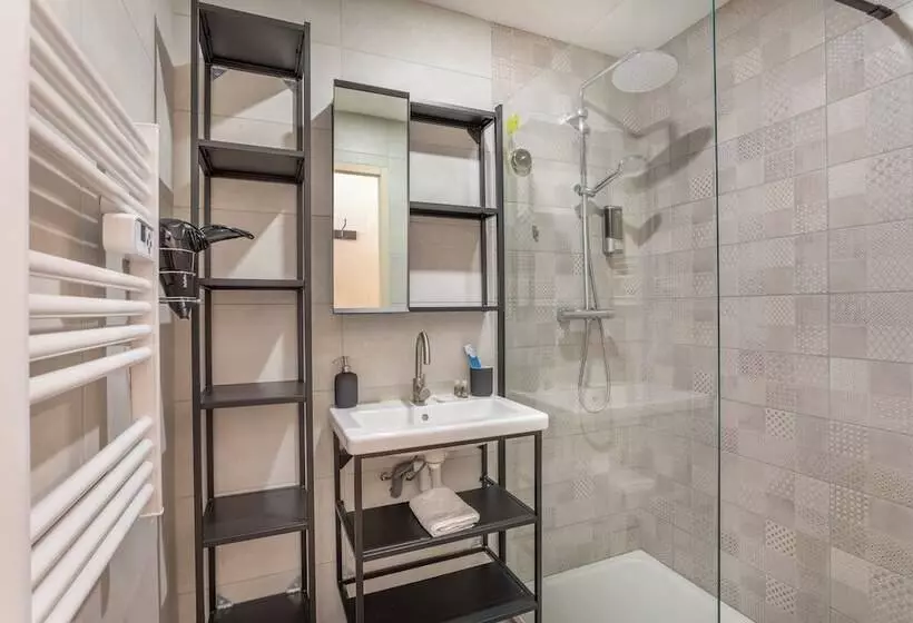 اقامتگاه Adira Résid Marseille Vieux Port
