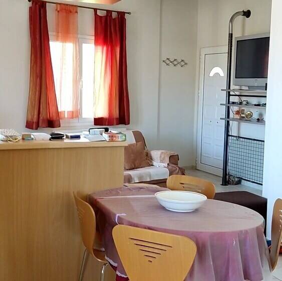 דירת נופש Sea View 2 Double Bed House In Keratea